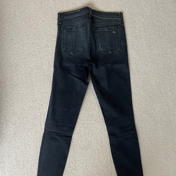 Rag & Bone/Jean High Rise Skinny 10” Capri - Picture 3 of 7